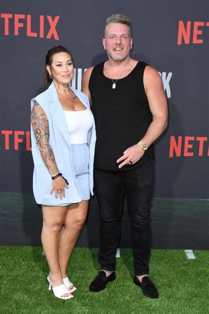 Who is Pat McAfee&rsquo;s wife? Know all about Samantha Ludy