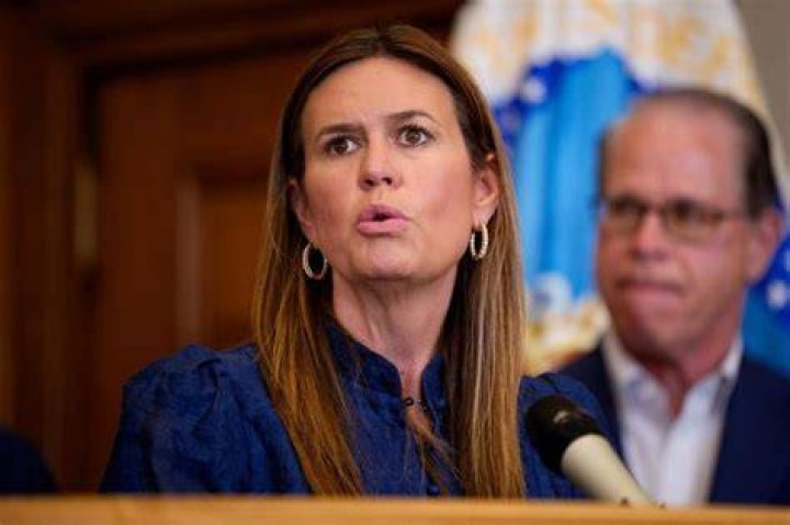 Who is Sarah Huckabee Sanders married to? The US Sun