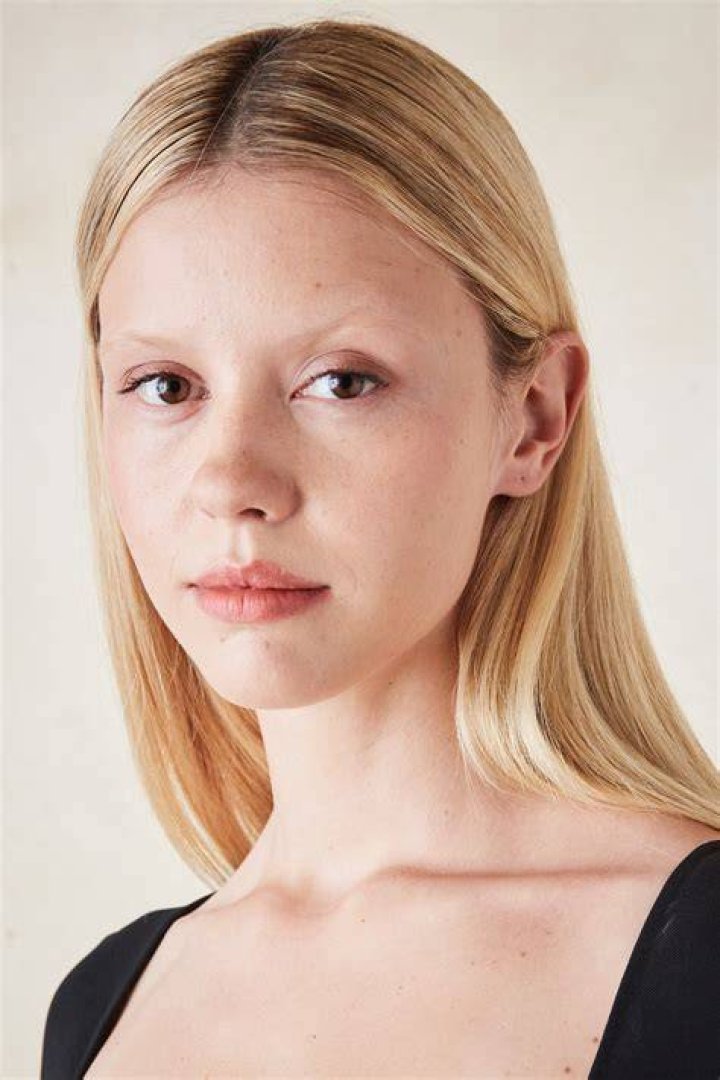 Why Mia Goth's Pearl And X Characters Look Identical, According To Ti