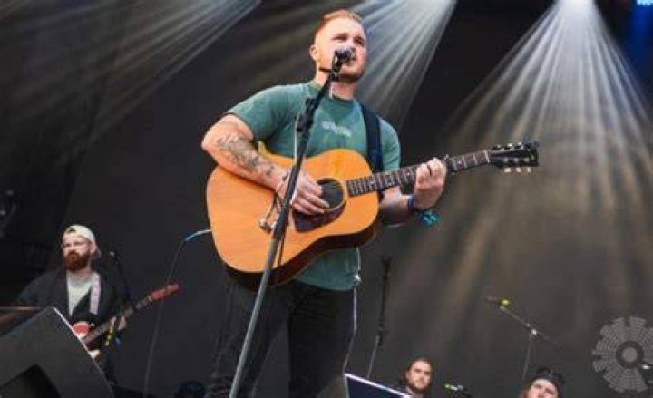 Zach Bryan Surprise Drops New Live Album &lsquo;All My Homies Hate