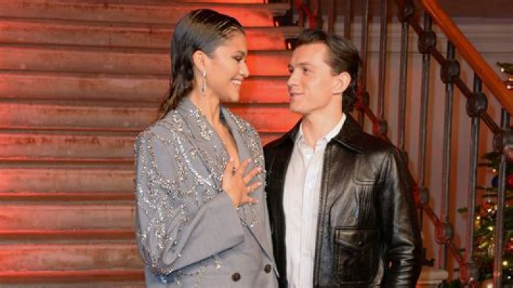 Zendaya & Tom Holland Talk Height Difference & &lsquo;SpiderMan&rsquo; Hollywood